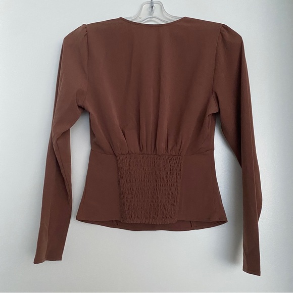 BNWT A & F Blouse in Small - Picture 2 of 4